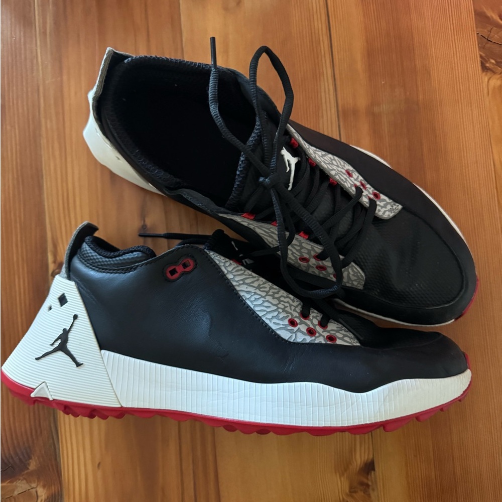 Jordan ADG 2 mens golf shoe
Size 11.5